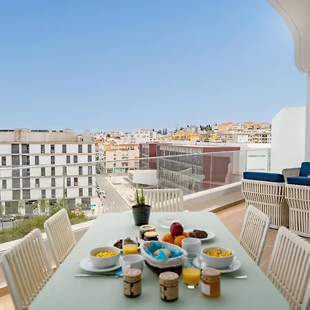 Marina View 7 With Pool By Homing Daire *