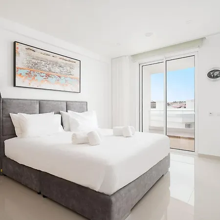 Marina View 7 With Pool By Homing Daire *