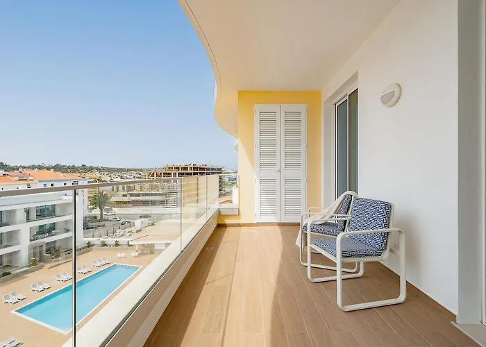 Marina View 7 With Pool By Homing Apartment