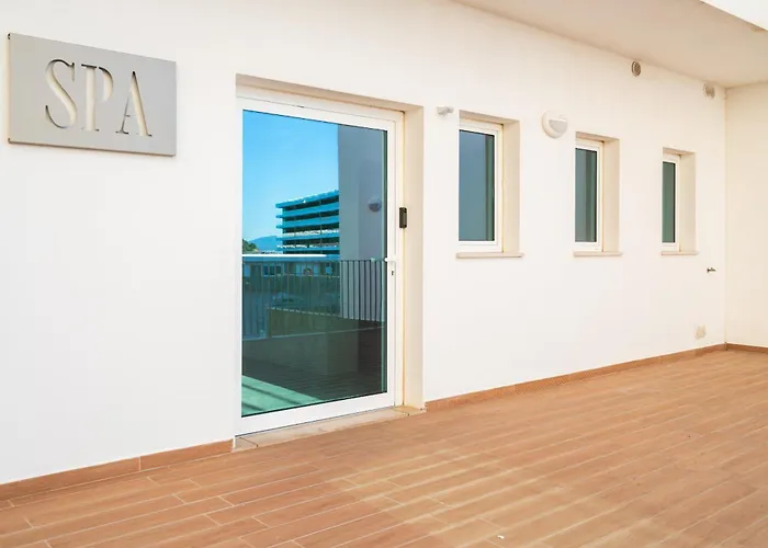 Apartment Marina View 7 With Pool By Homing *
